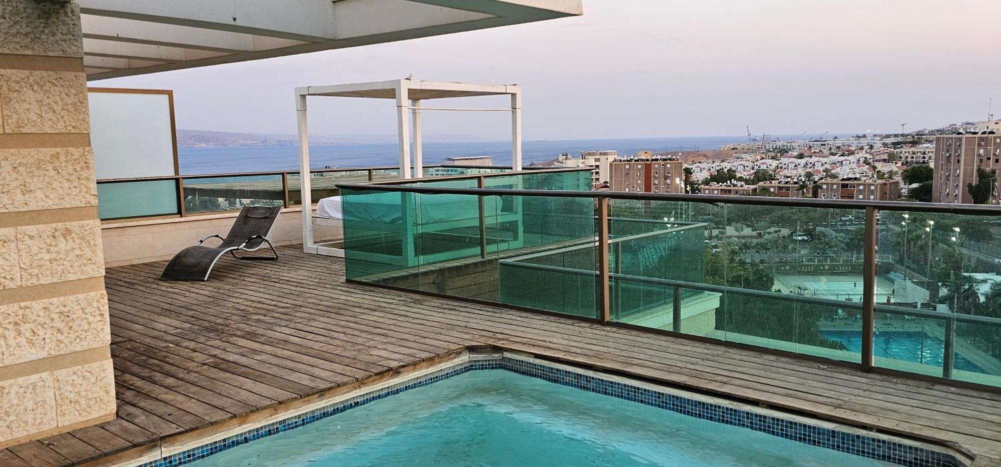 Appartement Exclusive Top Luxury Penthouse Near The Sea With Privat Roof-Pool à Eilat Extérieur photo