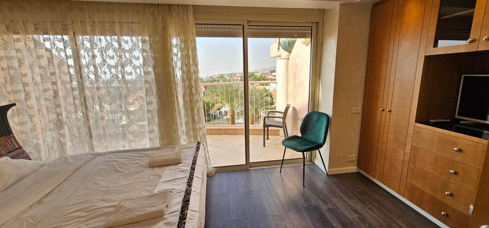 Appartement Exclusive Top Luxury Penthouse Near The Sea With Privat Roof-Pool à Eilat Extérieur photo