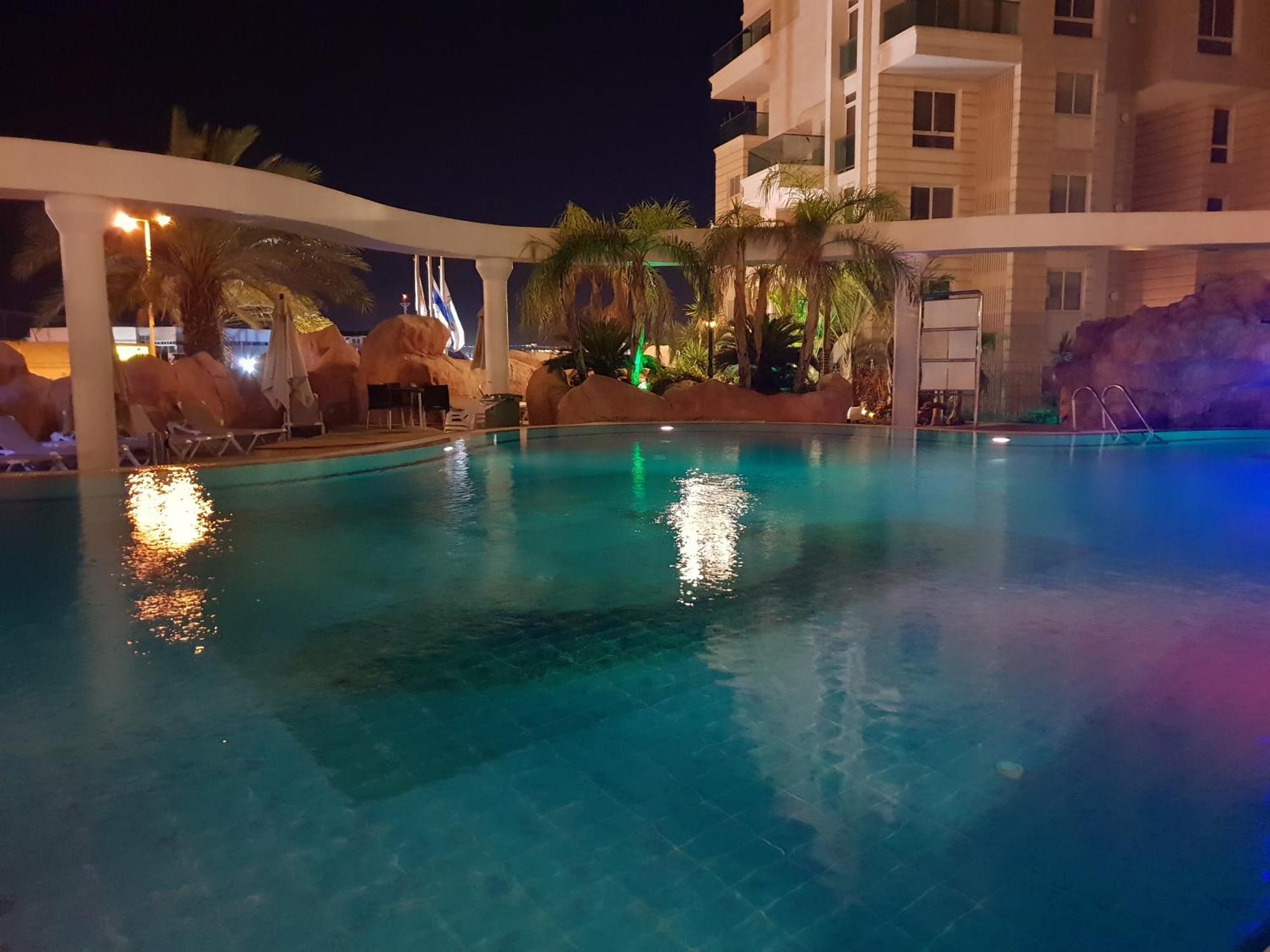 Appartement Exclusive Top Luxury Penthouse Near The Sea With Privat Roof-Pool à Eilat Extérieur photo