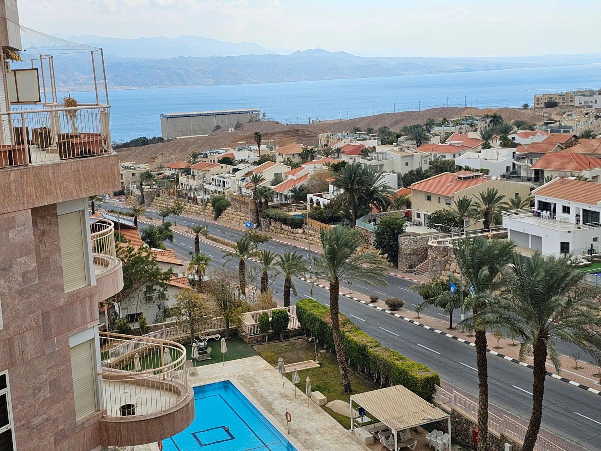Appartement Exclusive Top Luxury Penthouse Near The Sea With Privat Roof-Pool à Eilat Extérieur photo